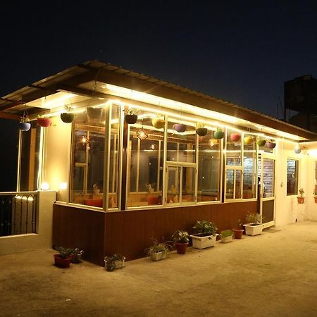 מלון מוסורי Shining Hills מראה חיצוני תמונה